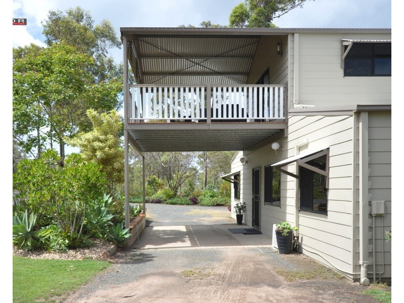 5-7 Roslyn Drive, Burrum Heads QLD 4659