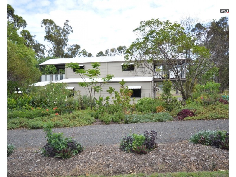 5-7 Roslyn Drive, Burrum Heads QLD 4659