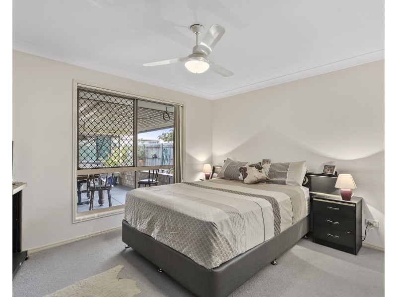 32 Lucas Drive, Burrum Heads QLD 4659