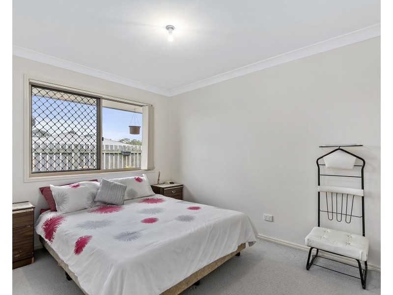 32 Lucas Drive, Burrum Heads QLD 4659