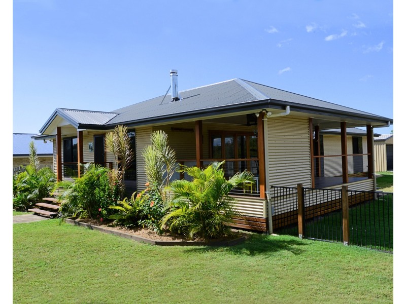 16 Lakeside Drive, Burrum Heads QLD 4659