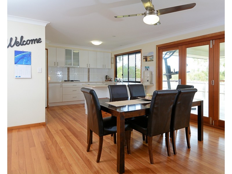 16 Lakeside Drive, Burrum Heads QLD 4659
