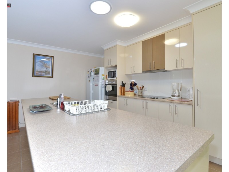 24 Noeme Street, Burrum Heads QLD 4659