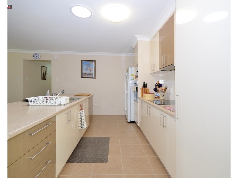 24 Noeme Street, Burrum Heads QLD 4659