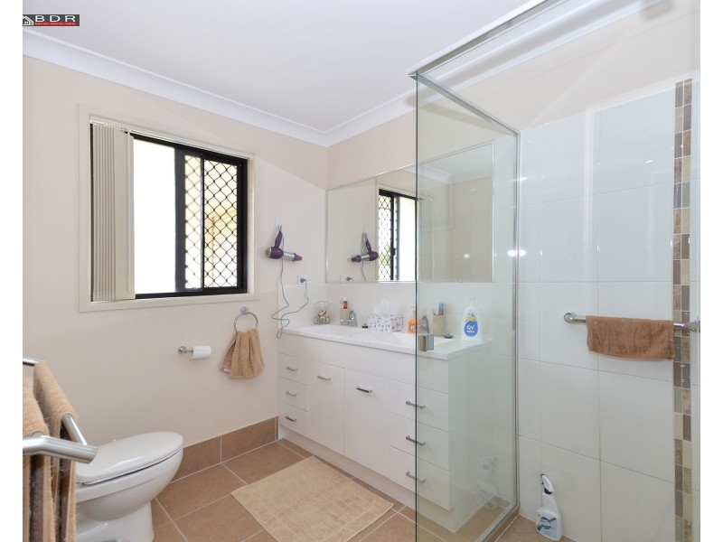 24 Noeme Street, Burrum Heads QLD 4659