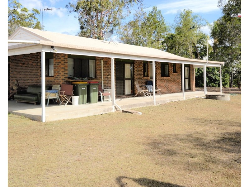 12 Jacqueline Drive, Pacific Haven QLD 4659