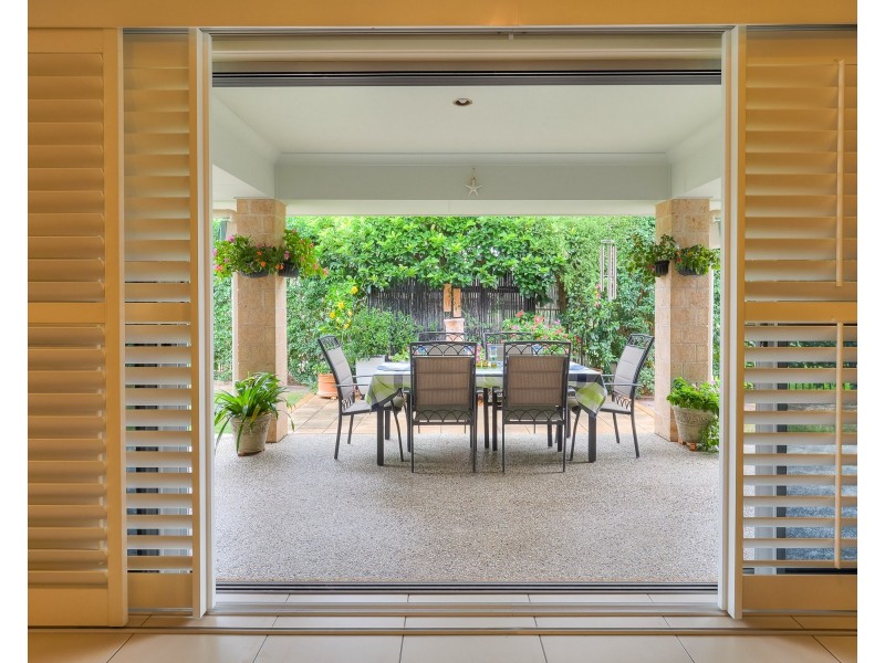 13 Fulmar Court, Burrum Heads QLD 4659