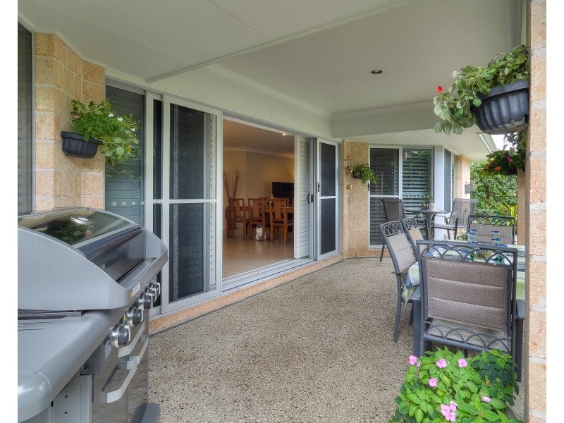 13 Fulmar Court, Burrum Heads QLD 4659