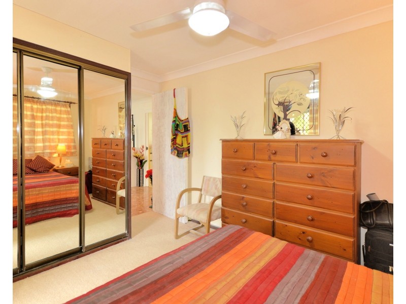 72 Watkins Street, Howard QLD 4659