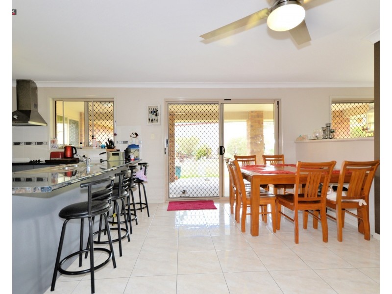 1 Birchwood Court, Burrum Heads QLD 4659
