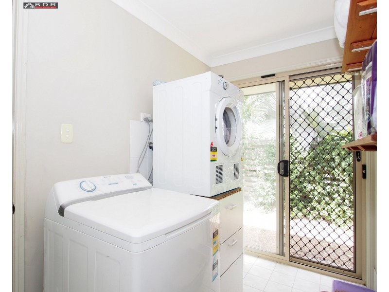 1 Birchwood Court, Burrum Heads QLD 4659