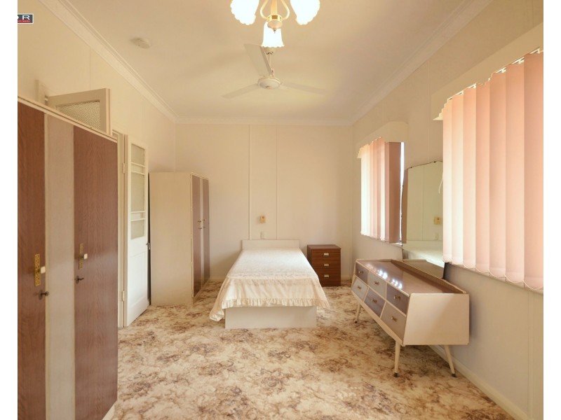 8 East Street, Howard QLD 4659