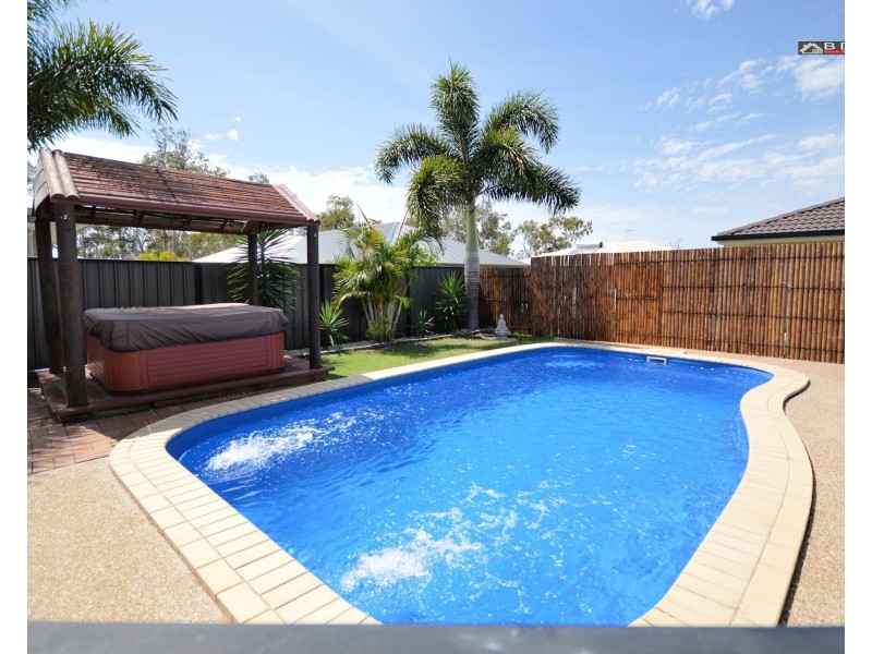 53 Sirenia Drive, Burrum Heads QLD 4659