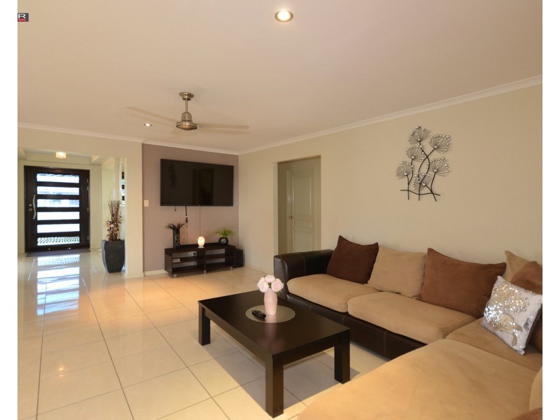 53 Sirenia Drive, Burrum Heads QLD 4659