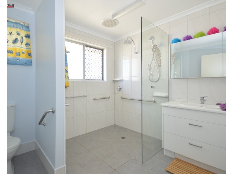 39 Riverview Drive, Burrum Heads QLD 4659