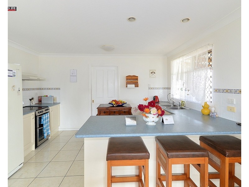 5 Smith Street, Buxton QLD 4660