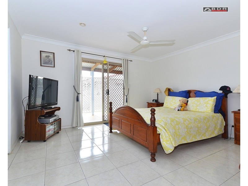 5 Smith Street, Buxton QLD 4660