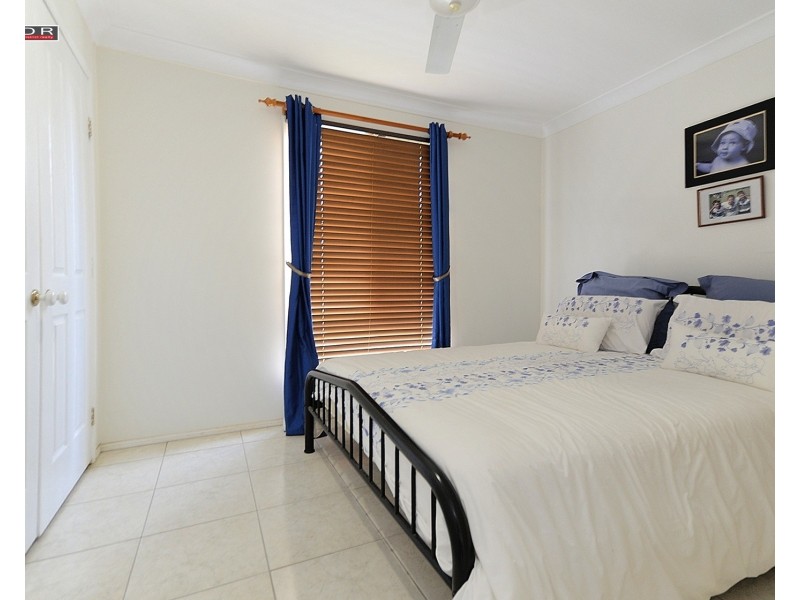 5 Smith Street, Buxton QLD 4660