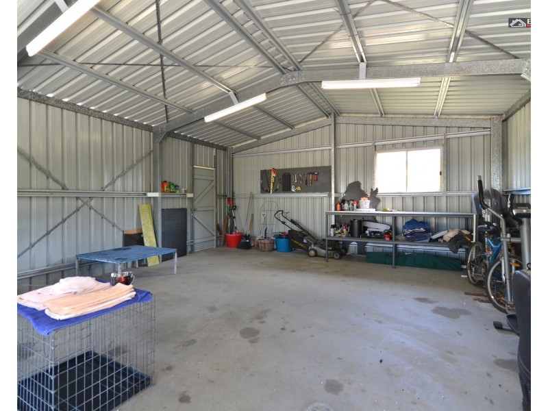 35 Coal St, Howard QLD 4659