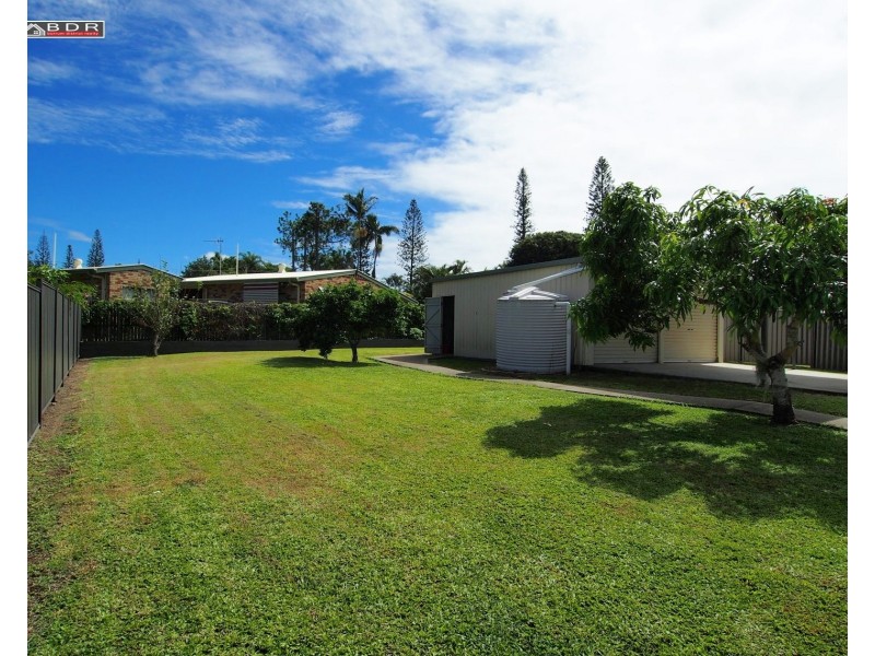 35 Coal St, Howard QLD 4659