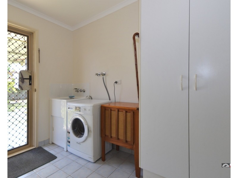 9 Annie St, Howard QLD 4659