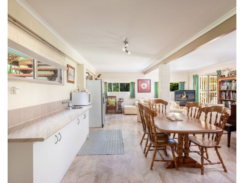 5 Newcastle Street, Burrum Town QLD 4659