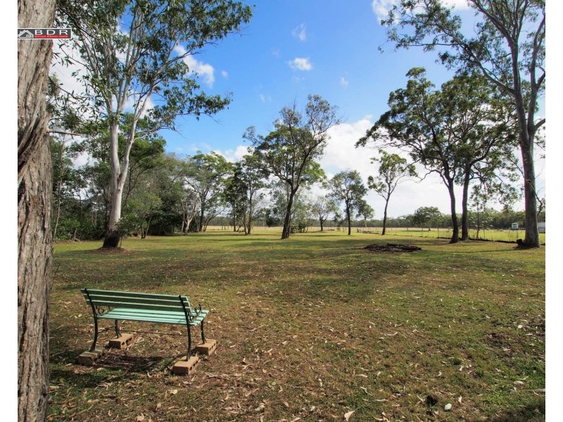 6 Ward lane, Howard QLD 4659