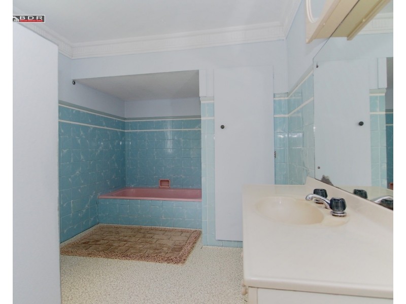 21 Burgowan Rd, Torbanlea QLD 4662