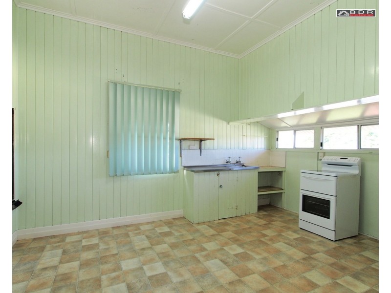 12 South Union St, Torbanlea QLD 4662