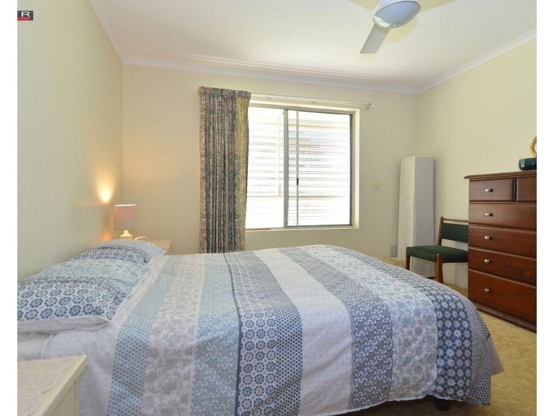 8-10 Creek Street, Howard QLD 4659