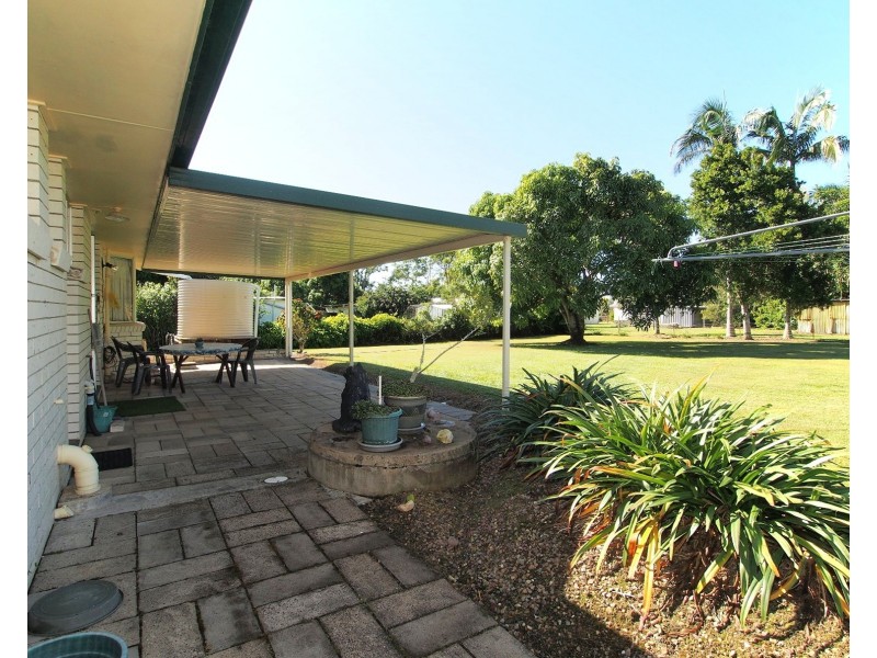 8-10 Creek Street, Howard QLD 4659