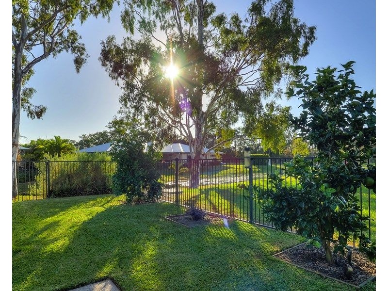 17 Majestic Crt, Burrum Heads QLD 4659