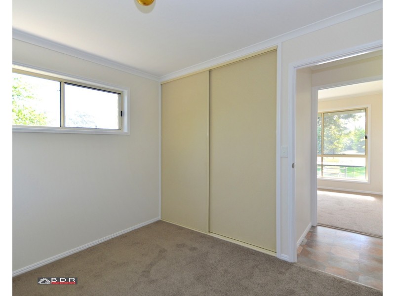 12 Robert Street, Torbanlea QLD 4662