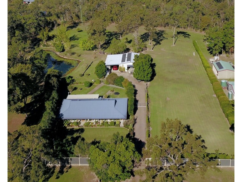 34 East Street, Howard QLD 4659
