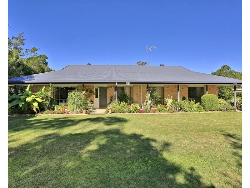 34 East Street, Howard QLD 4659