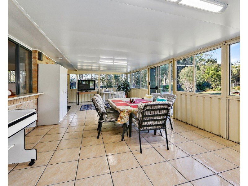 34 East Street, Howard QLD 4659