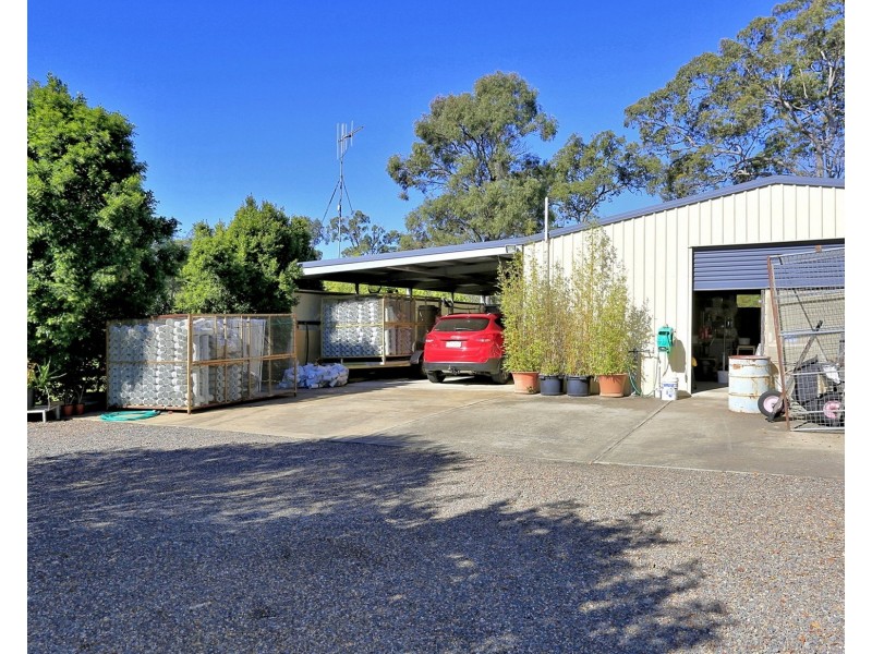 34 East Street, Howard QLD 4659