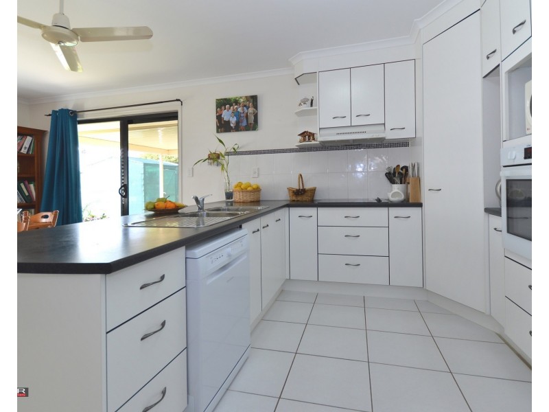 51 Sirenia Drive, Burrum Heads QLD 4659