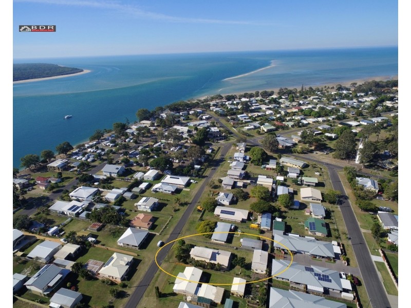 23 Howard St, Burrum Heads QLD 4659