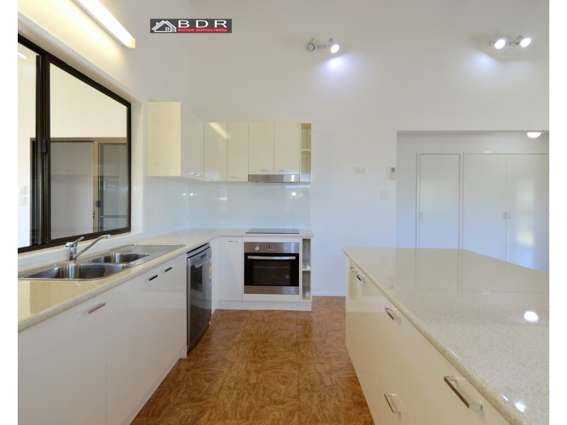 23 Howard St, Burrum Heads QLD 4659