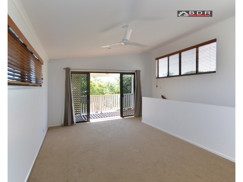 23 Howard St, Burrum Heads QLD 4659