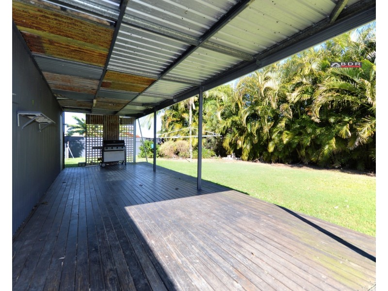 6 Arthur St, Howard QLD 4659