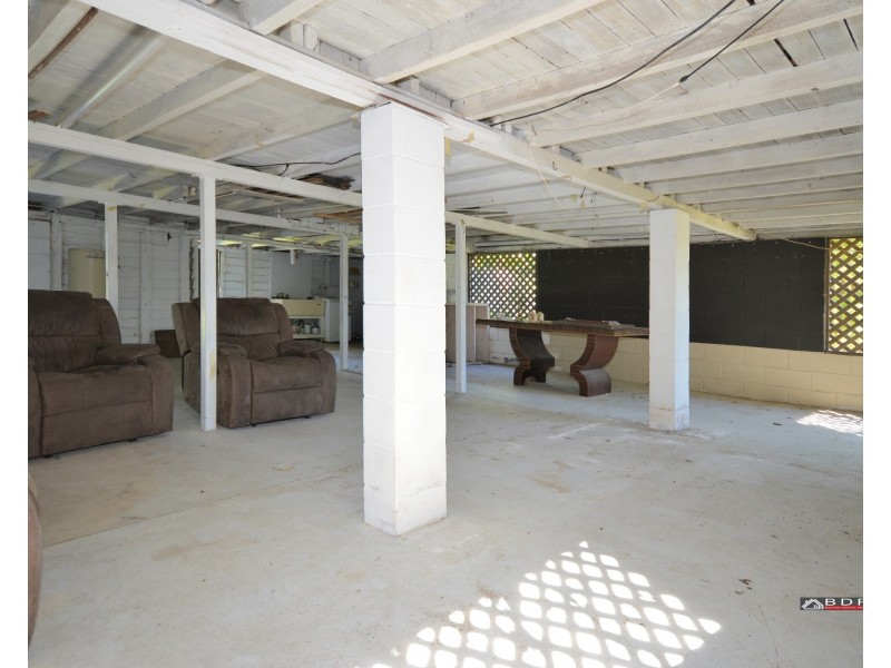 6 Arthur St, Howard QLD 4659