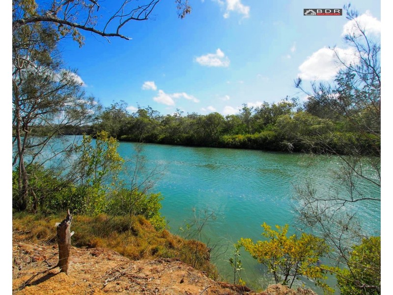 11 Island Close, Pacific Haven QLD 4659