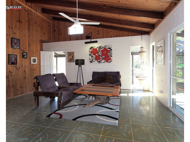 11 Island Close, Pacific Haven QLD 4659