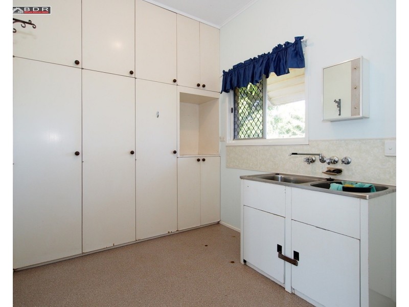 54 Broadhurst St, Childers QLD 4660