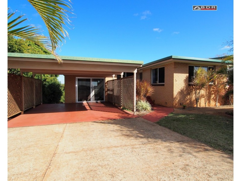 54 Broadhurst St, Childers QLD 4660