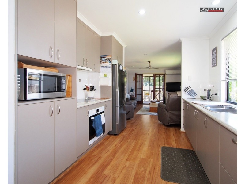 11 Alice St, Howard QLD 4659