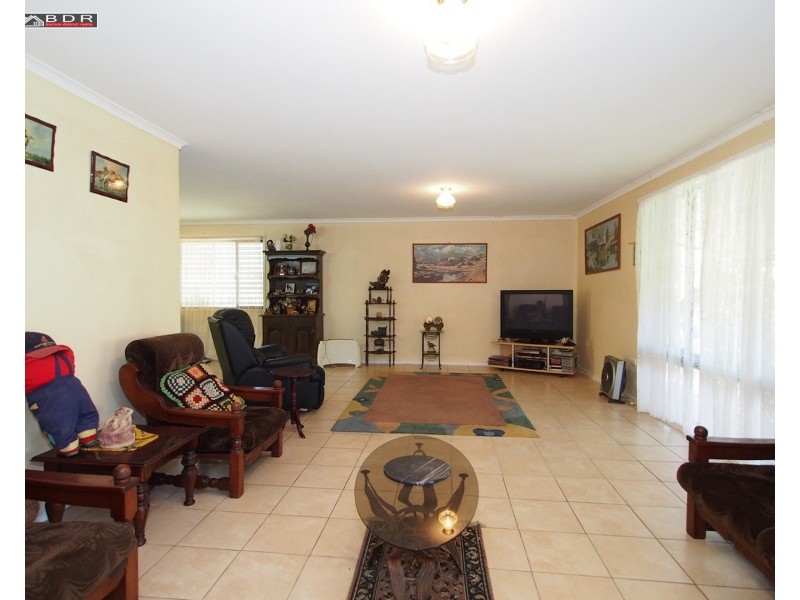 1 Diamantina Dr, Howard QLD 4659