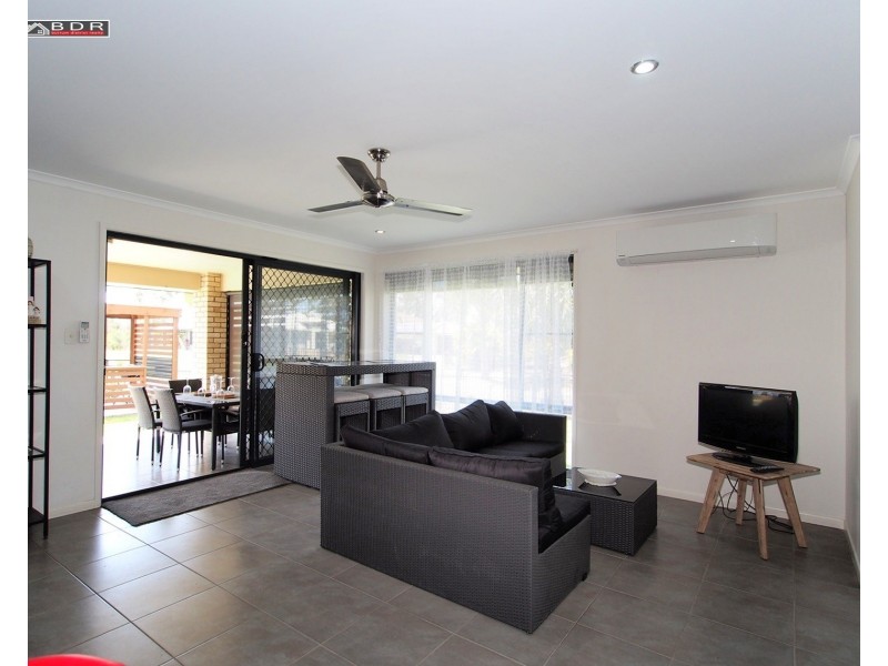 2 Jubata Court, Burrum Heads QLD 4659